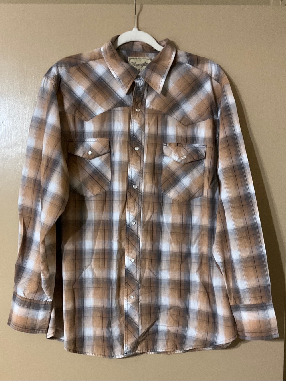 Wrangler Men's Western Plaid Snap on Shirt